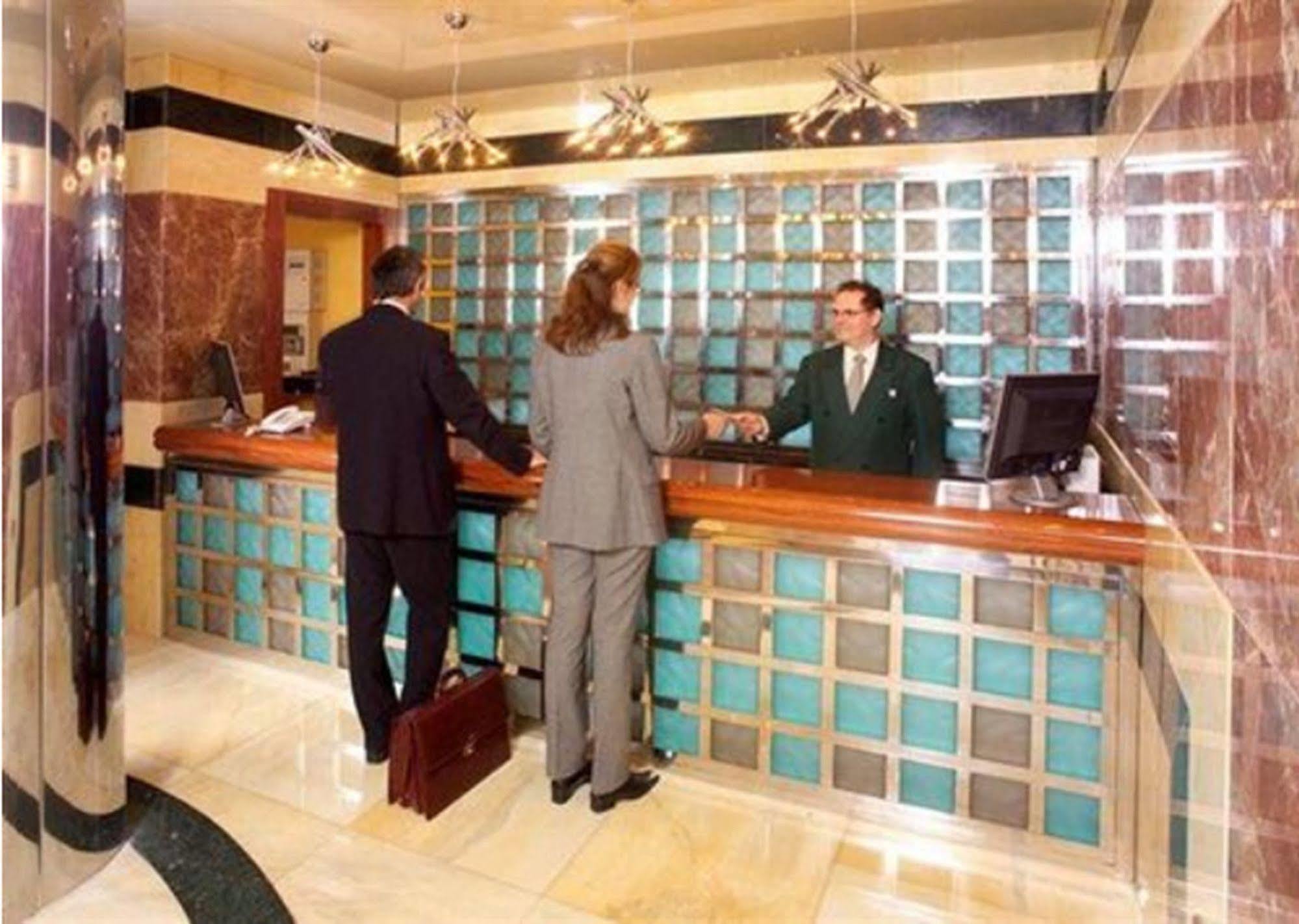 Hotel Ms Maestranza Malaga Exterior photo